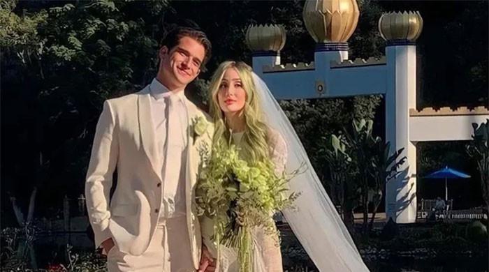 Inside Tyler Posey And Phems Oceanfront Wedding Ceremony See Photos Gb Jobz
